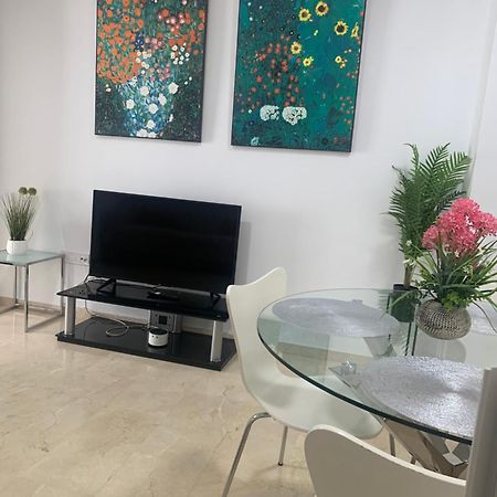 Beach And City Apartment A 50M De La Playa Fuengirola Zewnętrze zdjęcie