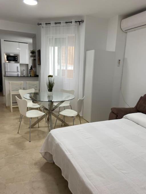 Beach And City Apartment A 50M De La Playa Fuengirola Zewnętrze zdjęcie